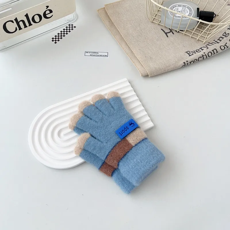 Moore Joan Yarn Knit Gloves Kids'-19
