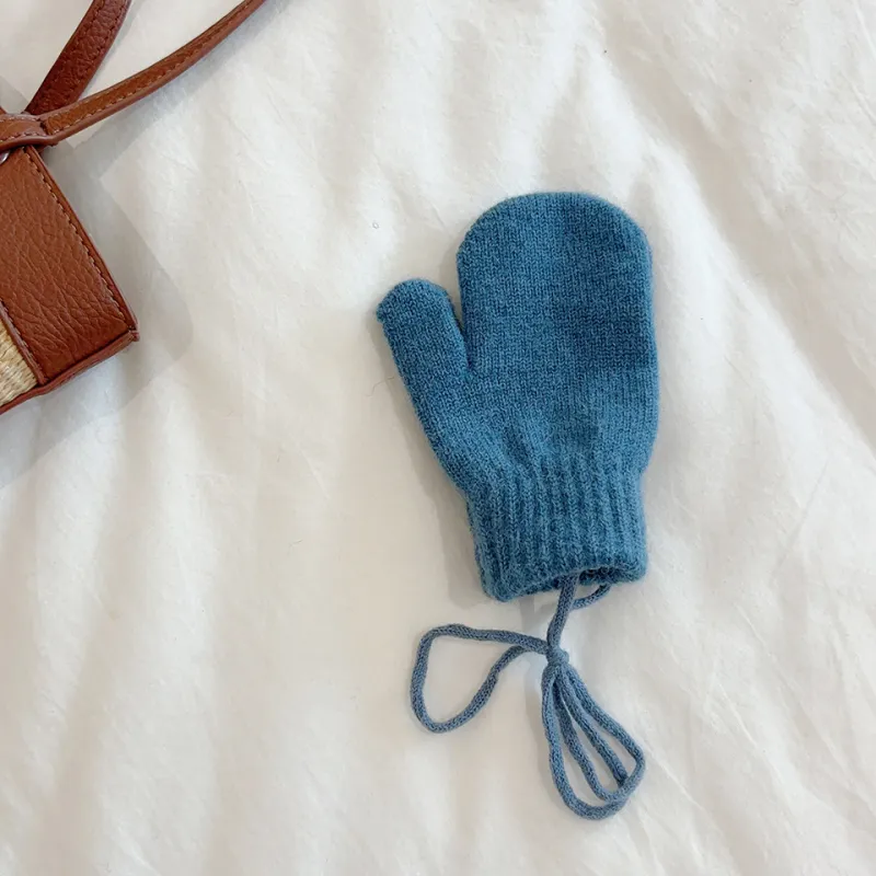 Moore Joan Yarn Knit Gloves Kids'-15