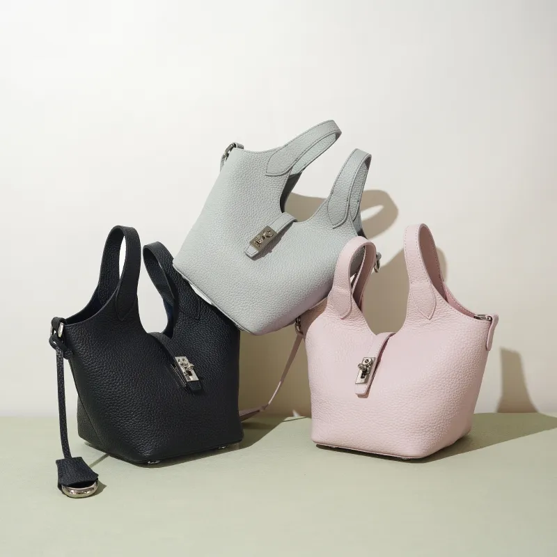 COURONNE Top Grain Cow Leather Handbag Women's Light Gray/Milkshake Pink/Black/Chick Yellow-16