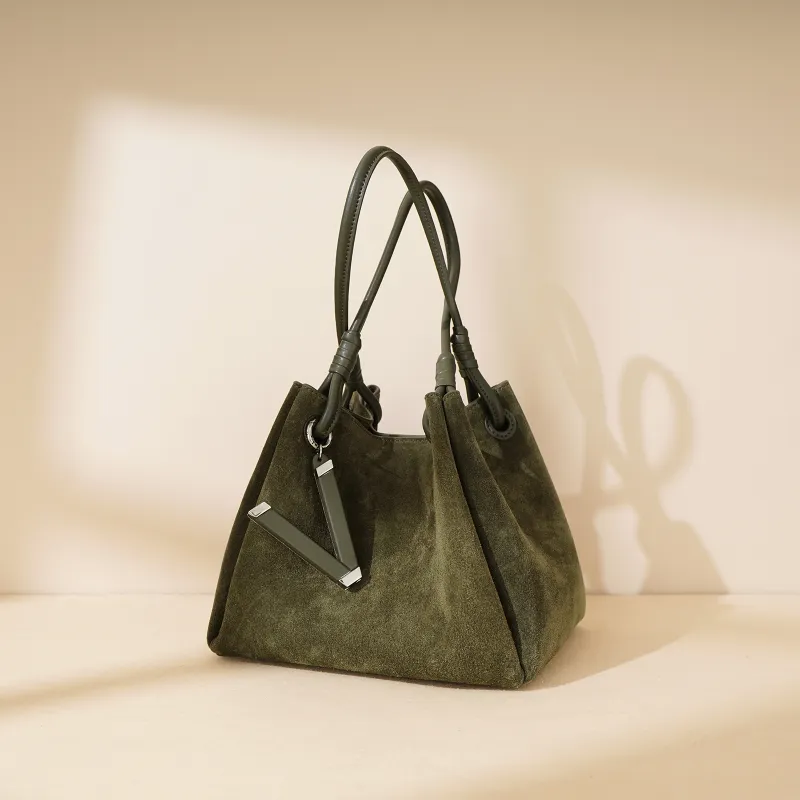 COURONNE Anti velvet Cowhide Shoulder Bag Regular Women's Multicolor-15
