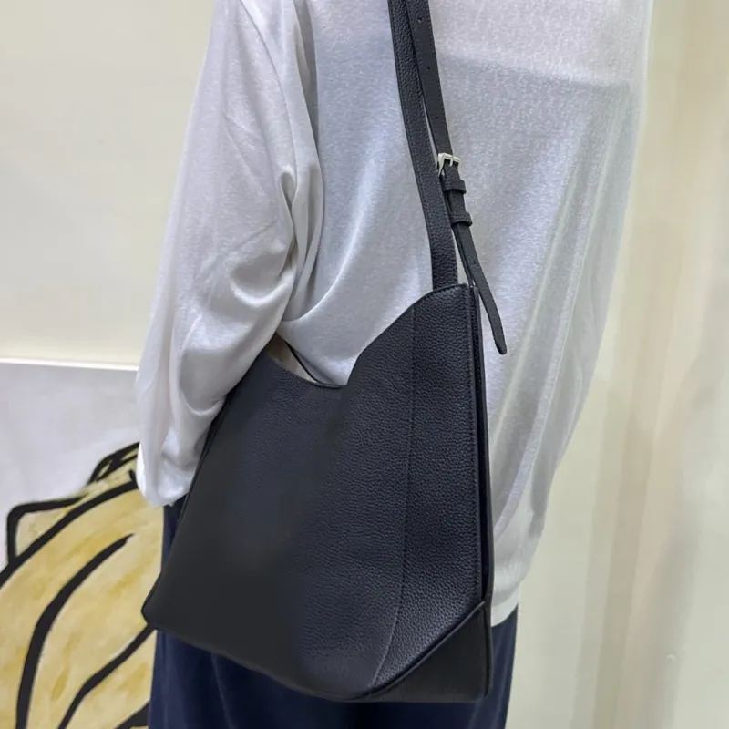 COURONNE Top Grain Cow Leather Shoulder Bag Handbag Regular Women's Multicolor-5