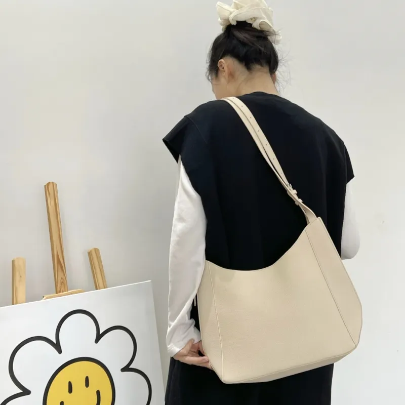COURONNE Top Grain Cow Leather Shoulder Bag Handbag Regular Women's Multicolor-9