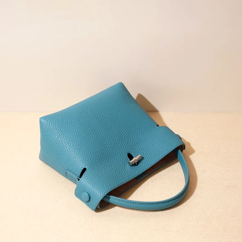 COURONNE Cow Leather Crossbody Bag, Bucket Bag, Handbag Regular Women's Multicolor-7