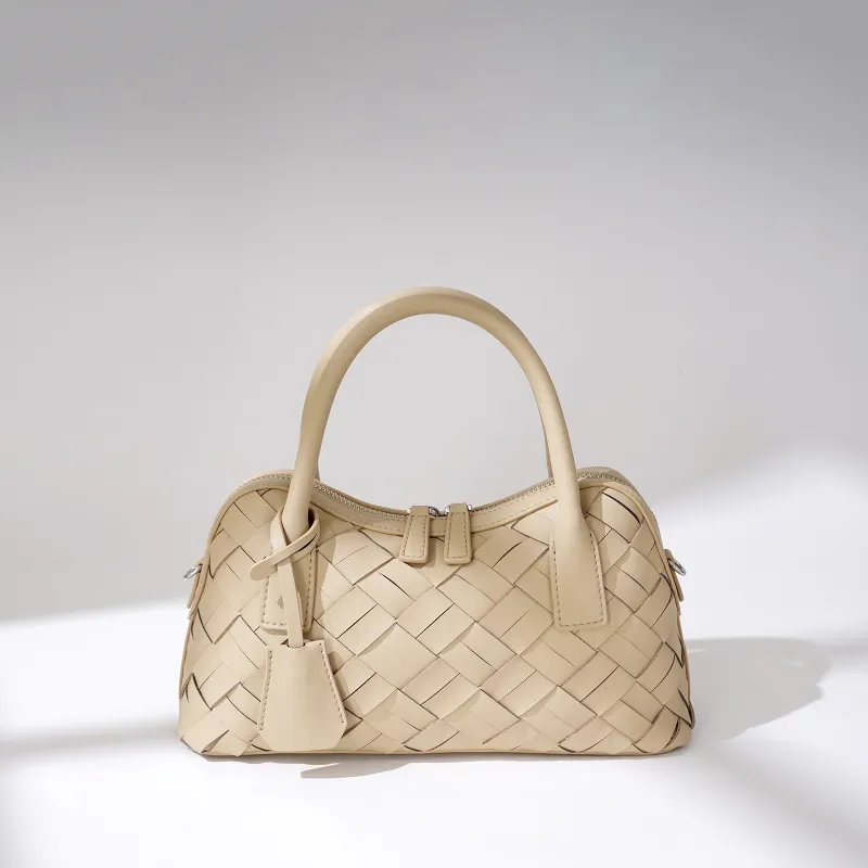 COURONNE Cow Leather Handbag Regular Women's Multicolor-7
