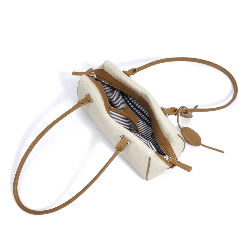 COURONNE Shoulder Bags-4