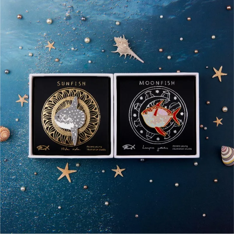 Daparo Yeung Alloy Enamel Brooches Unisex-3