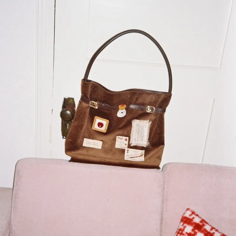 Tagi. Corduroy Shoulder Bag Unisex Brown-4
