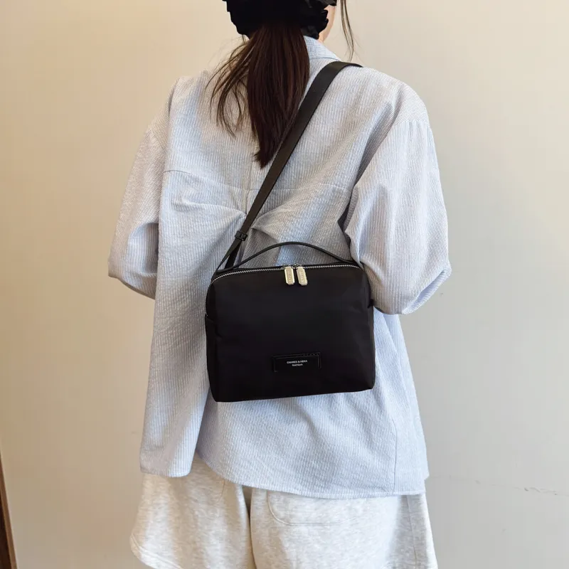 Debecca Fabric One Shoulder Handbag Regular Women's Black-3