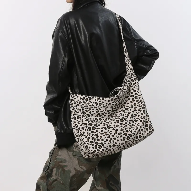 Debecca Canvas Canvas Bag Tote Bag Shopping Bag Shoulder Bag Crossbody Bag Women's White/Gray/Khaki-1