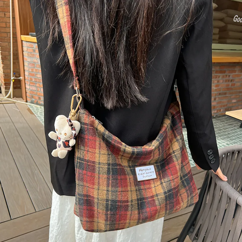Debecca Canvas Crossbody Bag Canvas Bag Regular Women's Multicolor-16