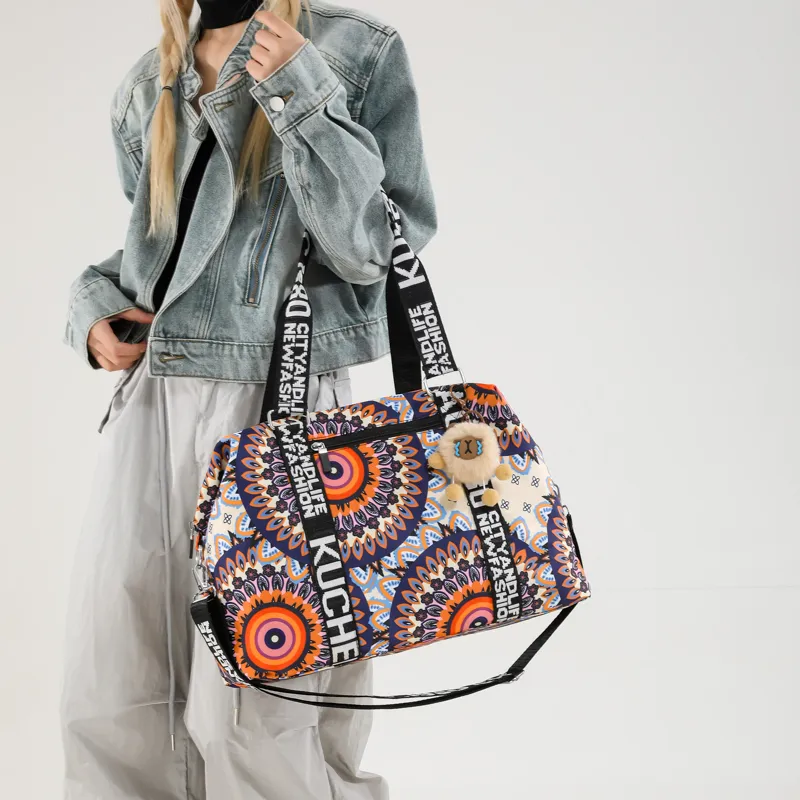 Debecca Fabric Travel Bag Women's Multicolor-18