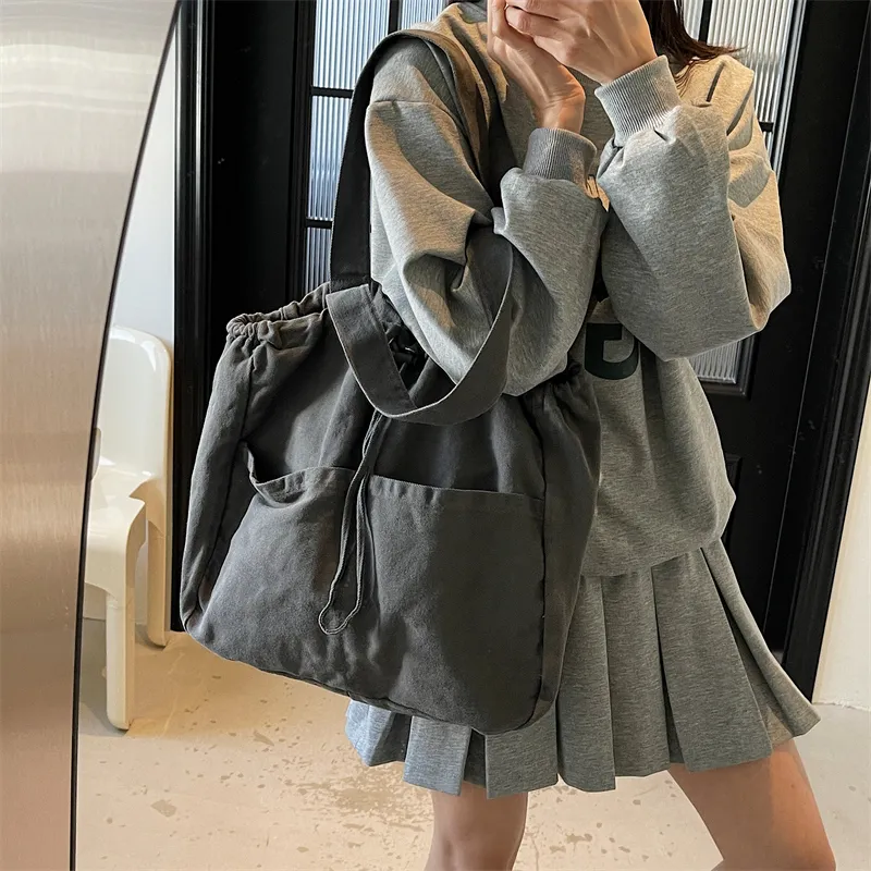 Debecca Canvas Bag Shoulder Bags Women's Multicolor-14