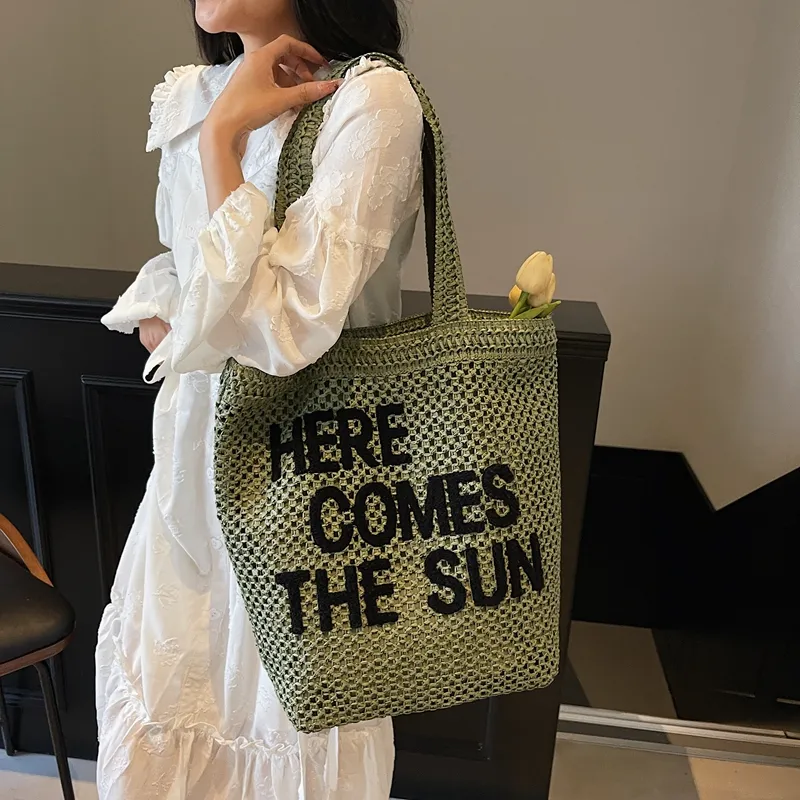 Debecca Straw Woven Shoulder Bag Regular Women's Multicolor-11