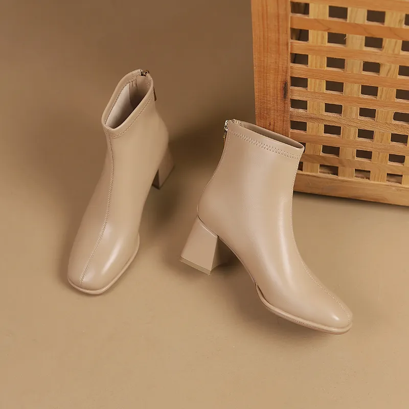 JOSINY Ankle Boots Women's Black/Ecru/Khaki-16