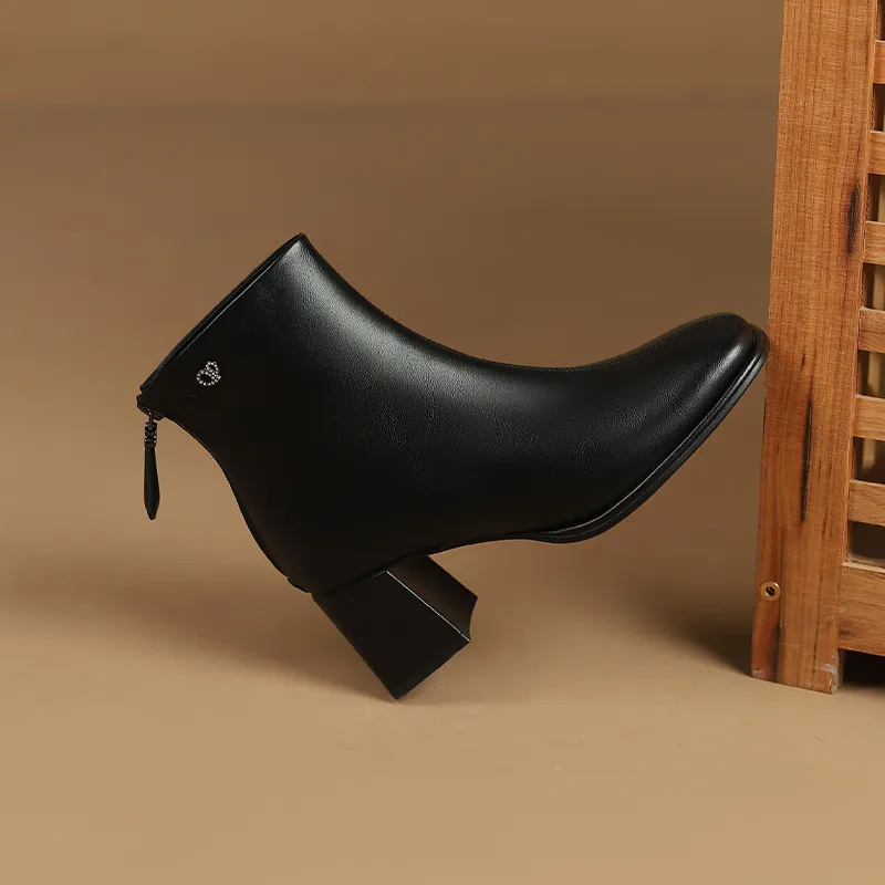 JOSINY Ankle Boots Women's Black/Ecru-20