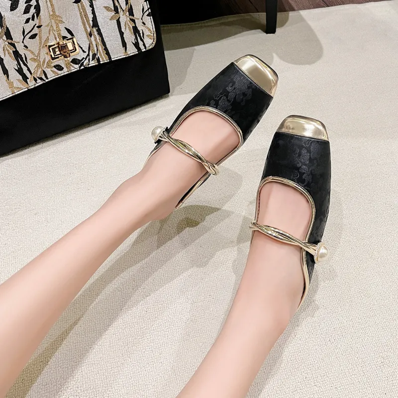 OMS Closed Toe Slippers Women's-4