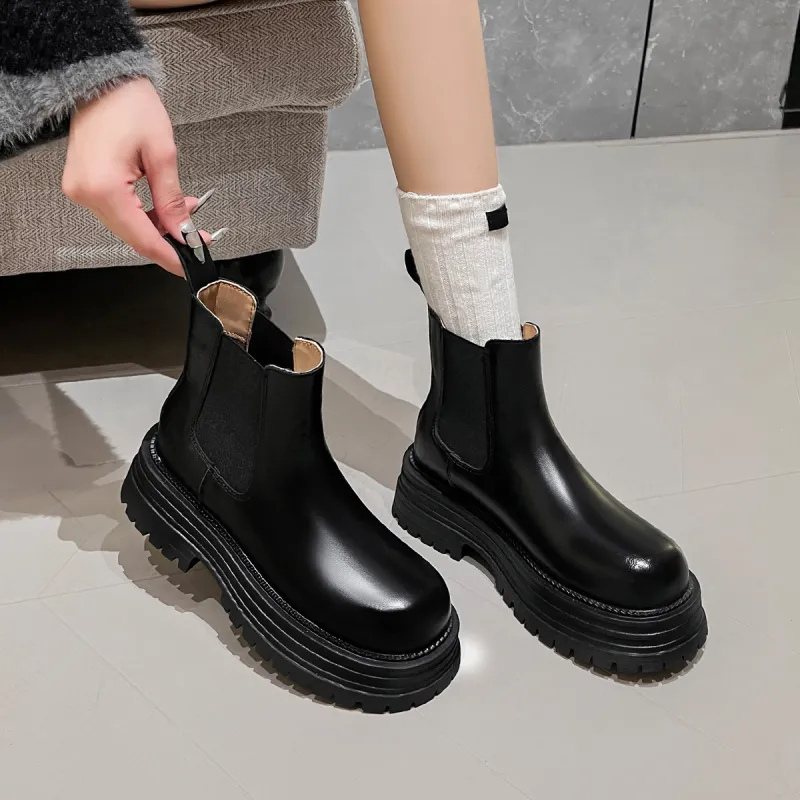 OMS Short Chelsea Boots Women's-4