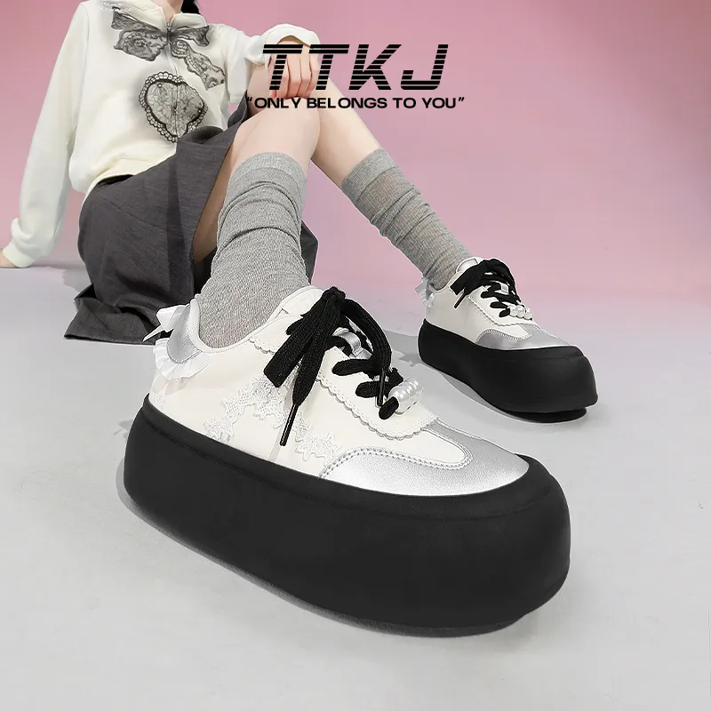 TTKJ Height Increasing Abrasion Resistant Low Top Skateboard Shoes Women's-1