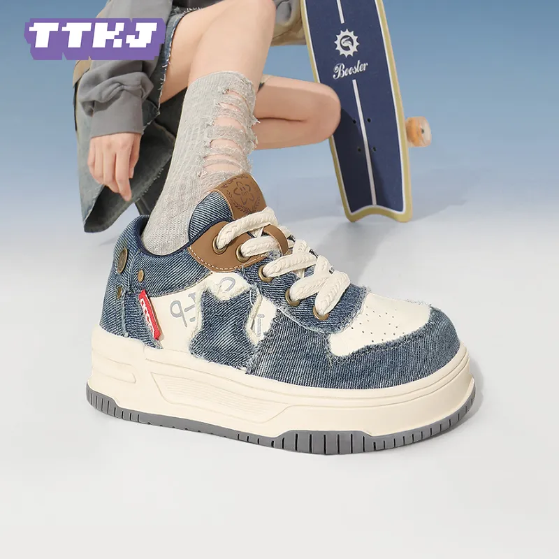 TTKJ Cushioning Height Increase With Slip Resistant Properties Low Top Skateboard Shoes Women's Washed Blue-6