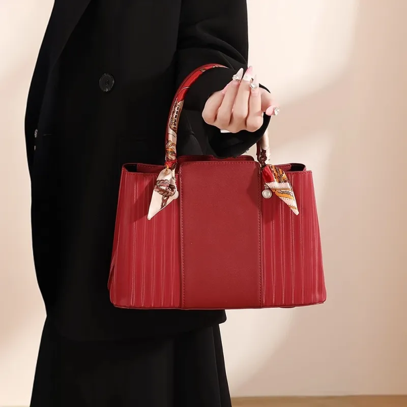 PAYOT Microfiber Synthetic Leather Shoulder Bag Crossbody Bag Handbag Women's Burgundy-5