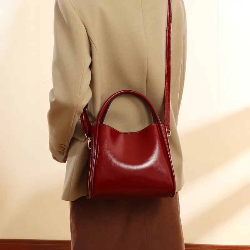 PAYOT Microfiber Synthetic Leather Shoulder Bag, Crossbody Bag, Handbag Regular Women's Burgundy-3