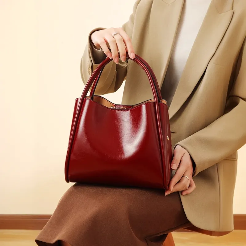 PAYOT Microfiber Synthetic Leather Shoulder Bag, Crossbody Bag, Handbag Regular Women's Burgundy-4