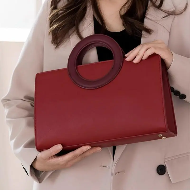 PAYOT Synthetic Leather Wedding Handbag Shoulder Bag Crossbody Bag Large Size Women's Burgundy-5