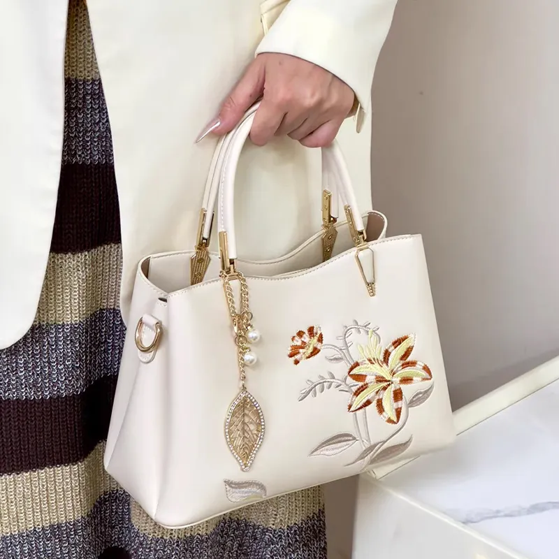 PAYOT PU One Shoulder Handbags Regular Women's Ecru-7