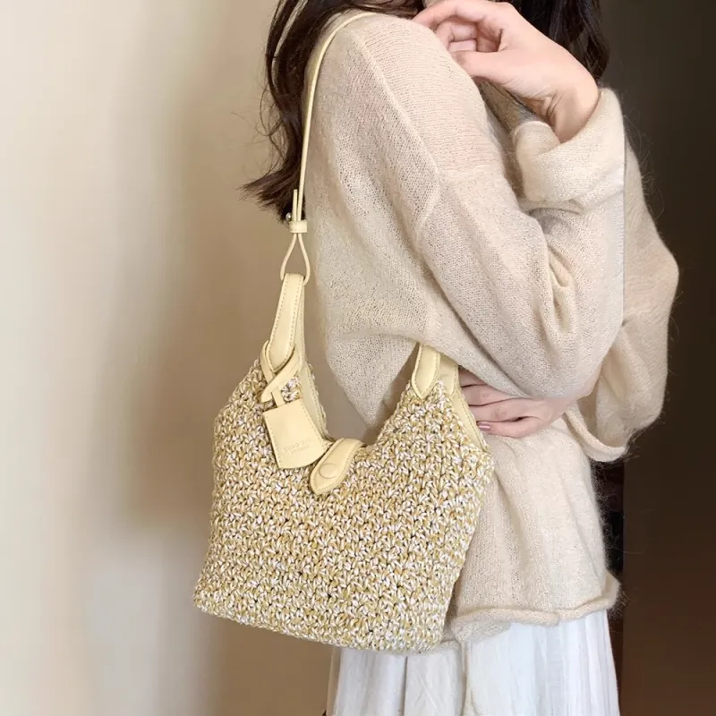 PAYOT Straw Woven Yunqi Listen To The Wind Underarm Shoulder Bag Women's Yellow-3
