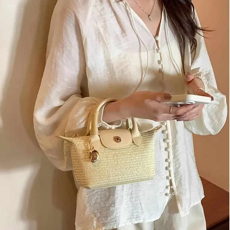 PAYOT Straw Woven Tote Shoulder Bag, Crossbody Bag, Handbag Women's Multicolor Stripes/Light Yellow/Light Blue-6