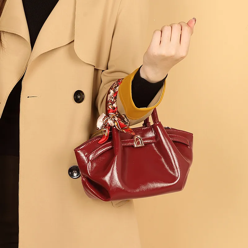 PAYOT Microfiber Synthetic Leather Handbag Regular Women's Burgundy-2