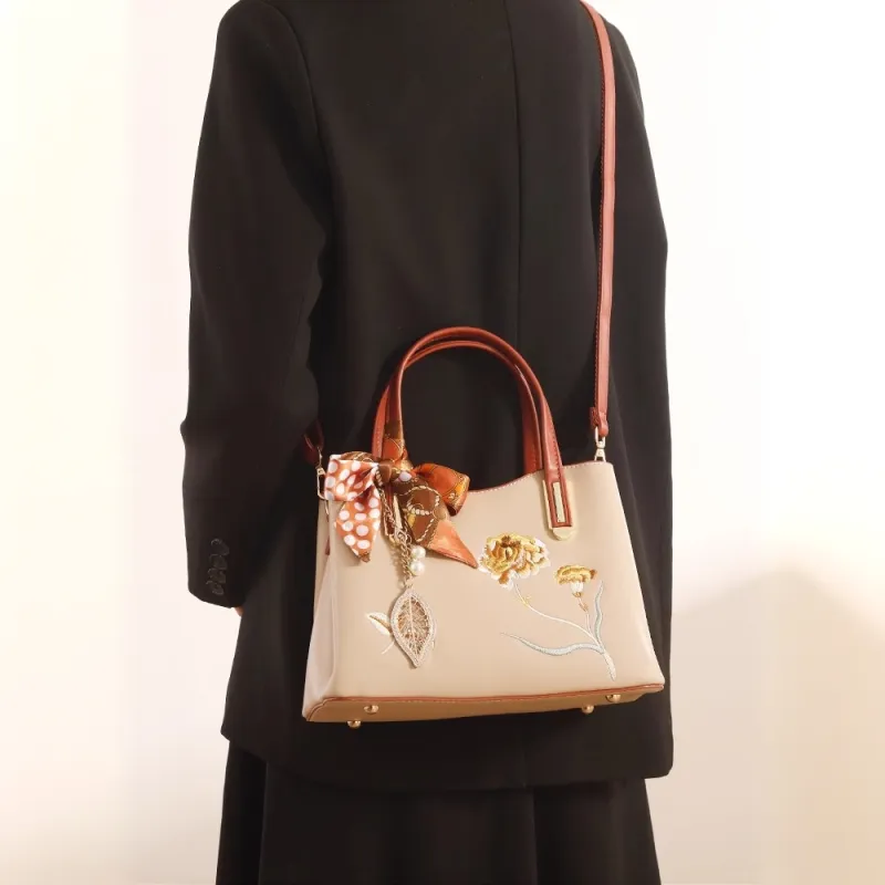 PAYOT Microfiber Synthetic Leather Handbag Women's Apricot-3