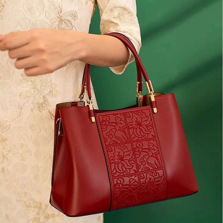 PAYOT Synthetic Leather One Shoulder Handbags Regular Women's Ecru/Apricot/Burgundy/Black-11