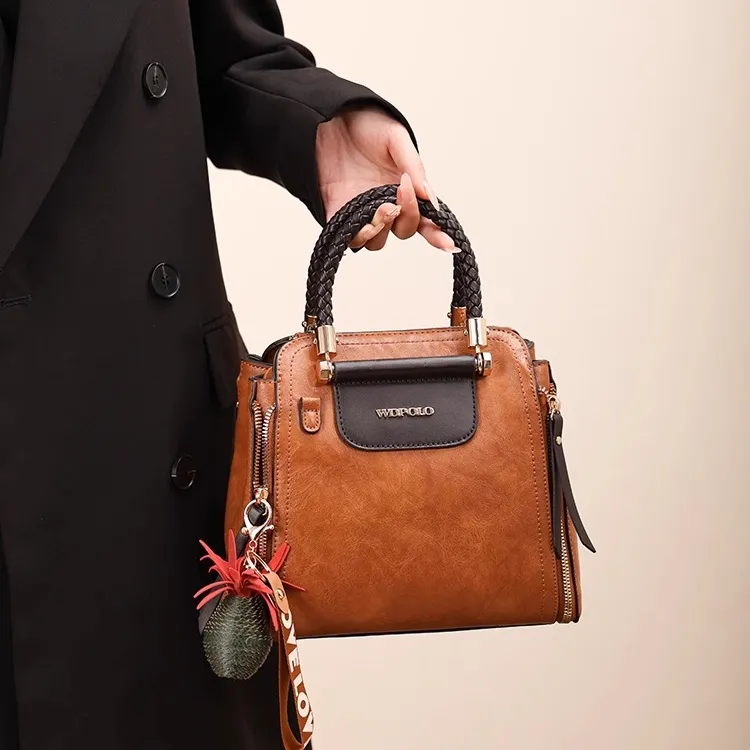 PAYOT Microfiber Synthetic Leather Shoulder Bag Crossbody Bag Handbag Women's Brown-3