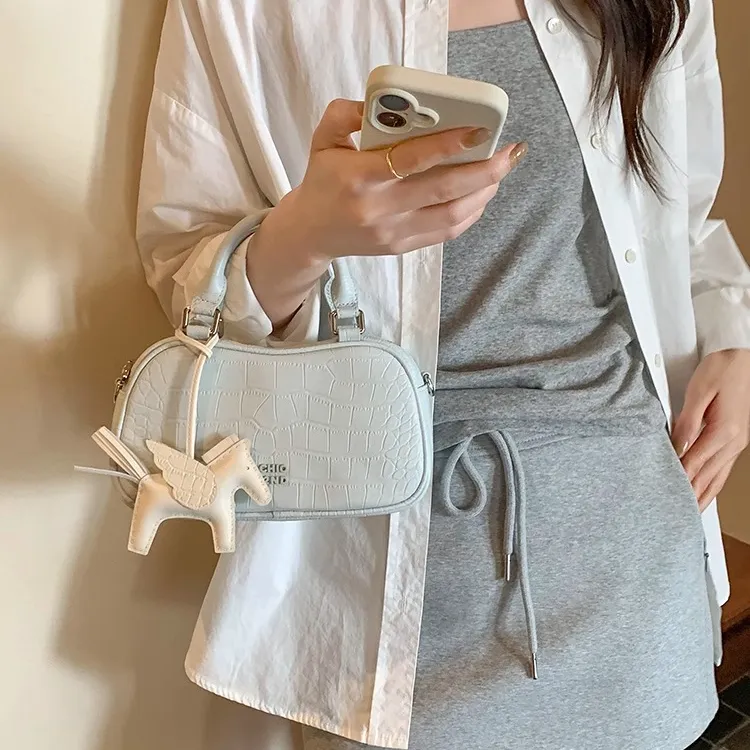 PAYOT Microfiber Synthetic Leather Mist Garden Handbag Regular Women's Light Blue-3