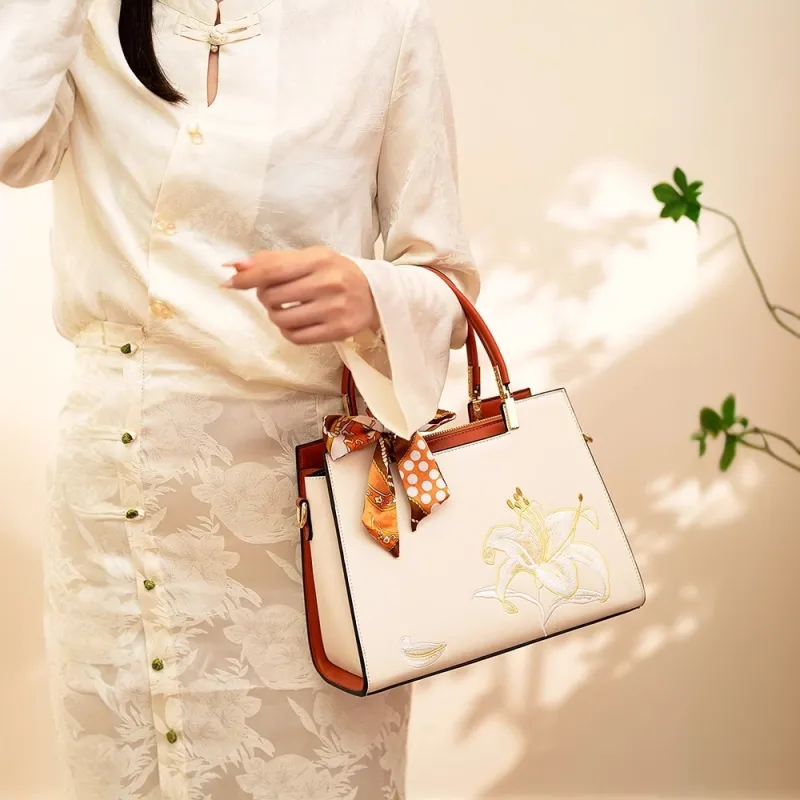 PAYOT Microfiber Synthetic Leather Handbag Women's Ecru/Ecru & Brown-9