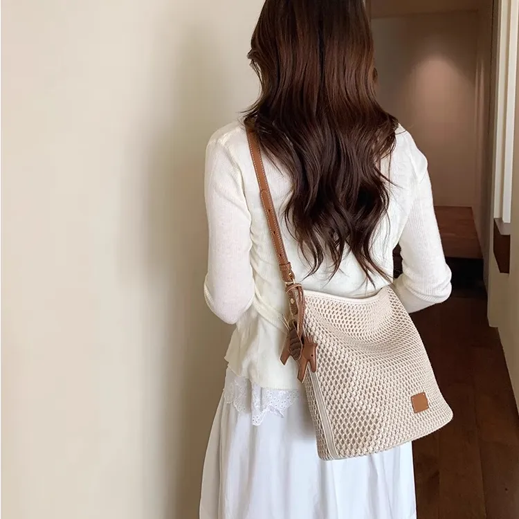 PAYOT Linen Ronal Holiday Shoulder Bag Regular Women's Ecru-4