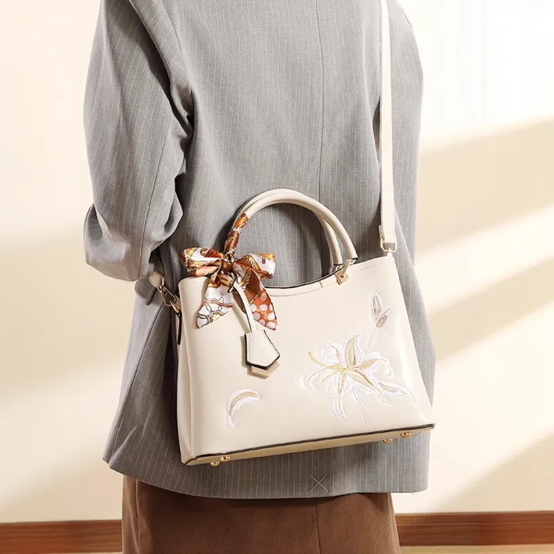 PAYOT Microfiber Synthetic Leather Shoulder Bag, Crossbody Bag, Handbag Women's Ecru-3