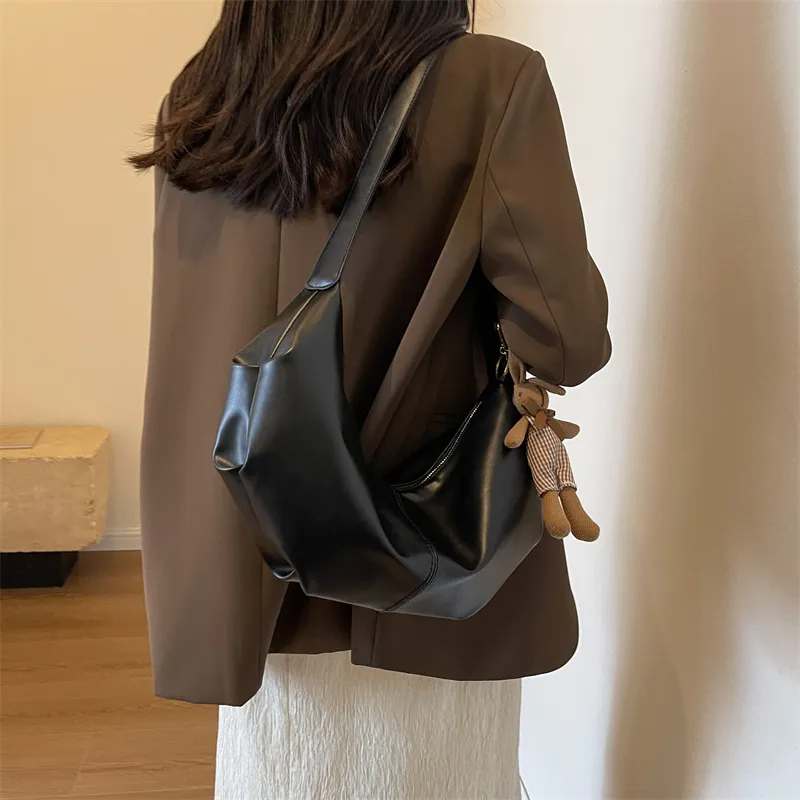 RUIPAI PU Water Dumpling Shoulder Bag Women's Black/Ecru/Coffee/Brown/Green-4