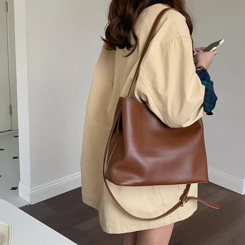 PINK·LAND PU Tote Bag Shopping Bag Shoulder Bags Women's Khaki/Brown-4