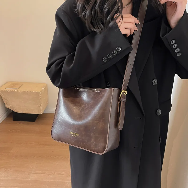 PINK·LAND PU Shoulder Bag Regular Women's Black/Brown/Coffee-8