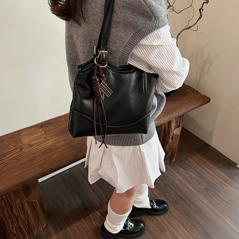RUIPAI PU Shoulder Bag Regular Women's Black/Coffee/Red/Brown-6