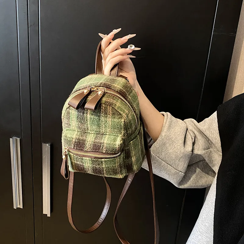 RUIPAI Woolen Backpack Women's Multicolor-9