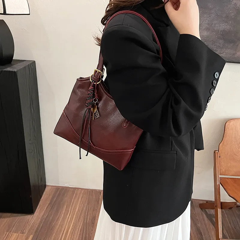 RUIPAI PU Shoulder Bag Regular Women's Black/Coffee/Red/Brown-16