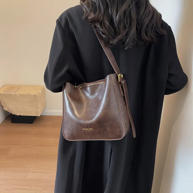 PINK·LAND PU Shoulder Bag Regular Women's Black/Brown/Coffee-7