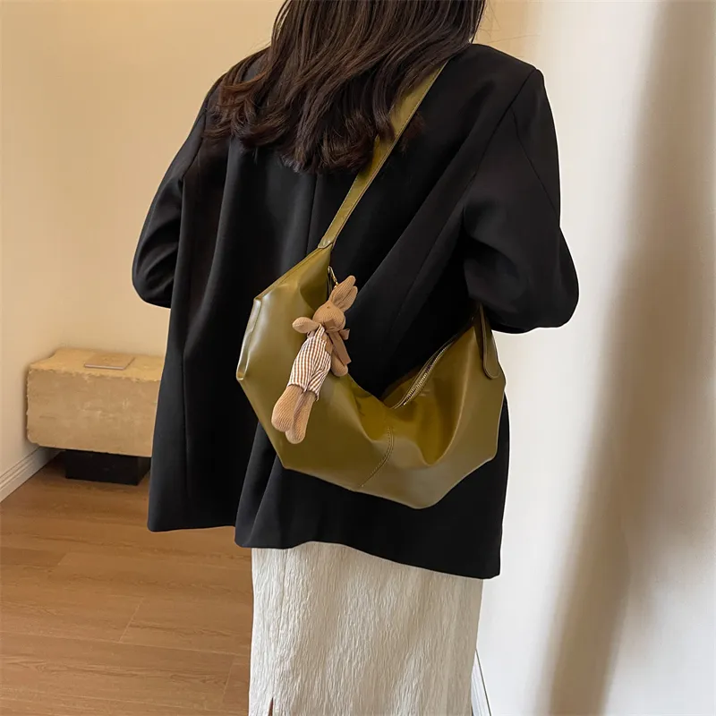 RUIPAI PU Water Dumpling Shoulder Bag Women's Black/Ecru/Coffee/Brown/Green-36