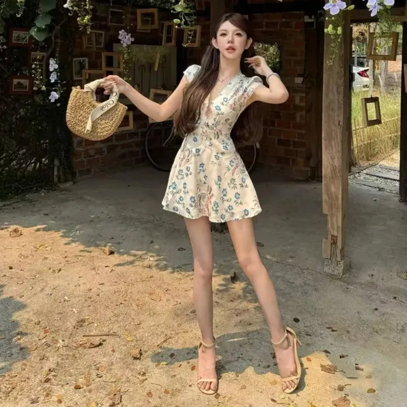 QUIET ANGEL Short Sleeved Dress Women's-4