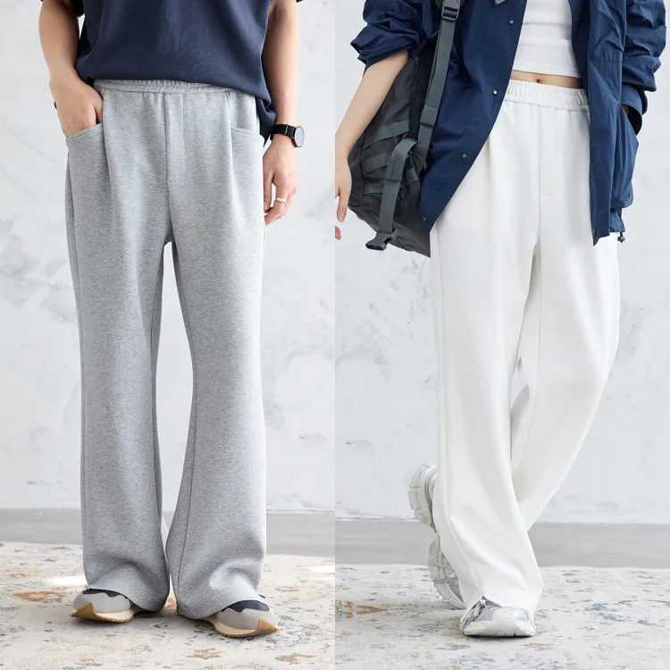 Floral Embroidered Tapered Jeans