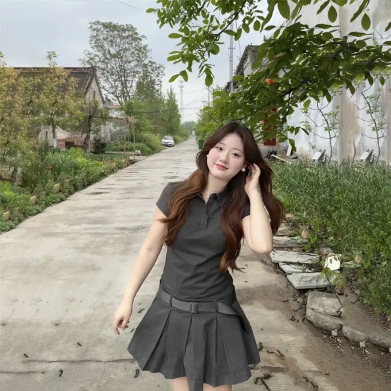 Vine Color Short Sleeved Dress Women's Gray-1