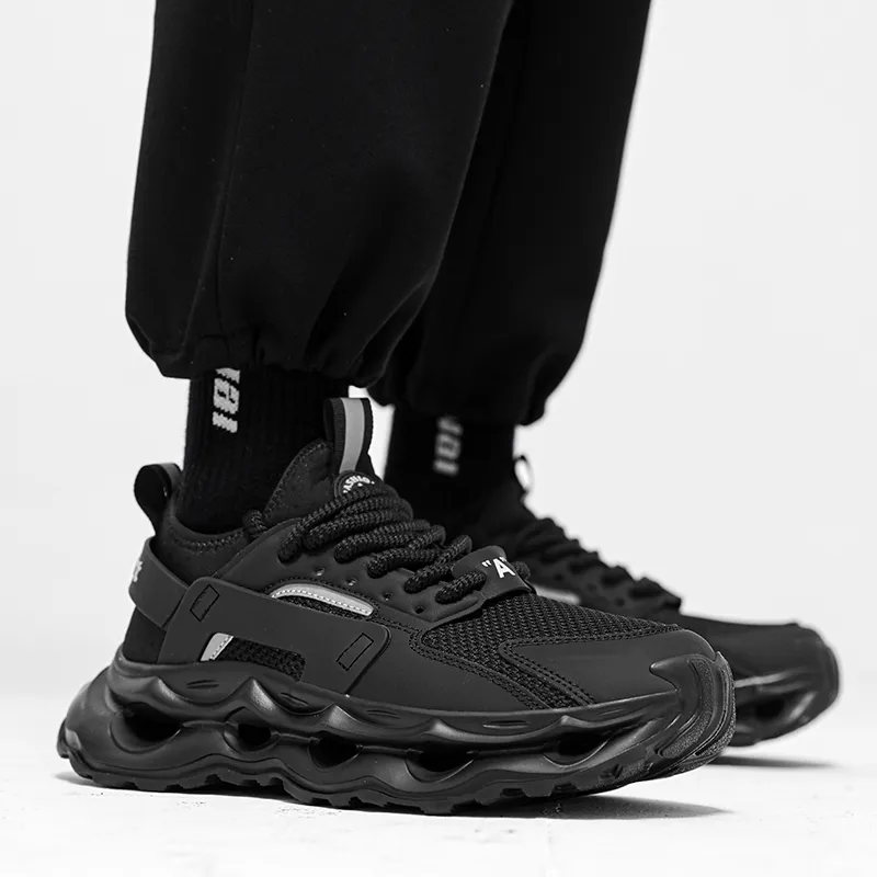 BANGNEY Anti-Slip Wear-Resistant Breathable Lightweight Height Increasing Low-Top Chunky Sneakers Men's-2